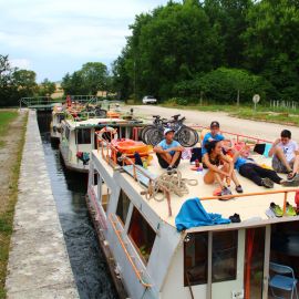 Colo Multi-activités en péniche